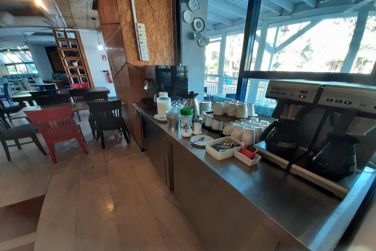 Nereus Hotel Paphos ภายนอก รูปภาพ