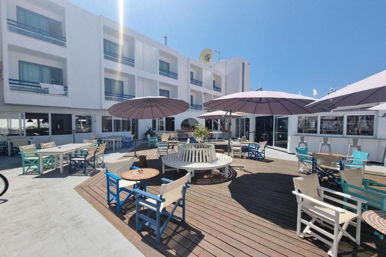 Nereus Hotel Paphos ภายนอก รูปภาพ