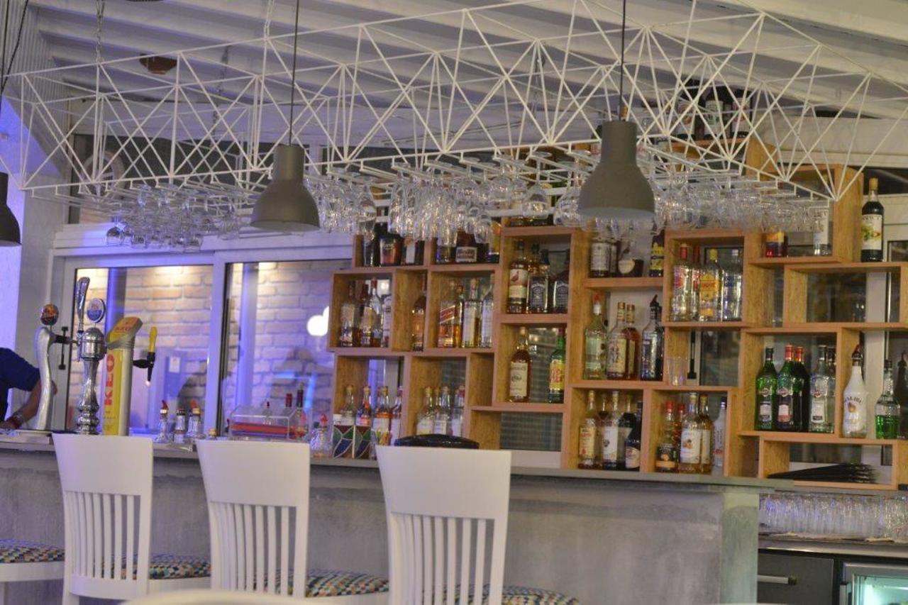 Nereus Hotel Paphos ภายนอก รูปภาพ