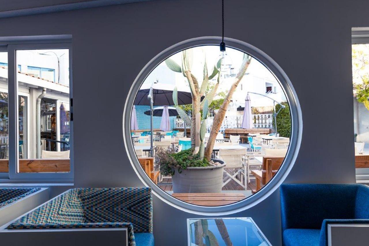 Nereus Hotel Paphos ภายนอก รูปภาพ